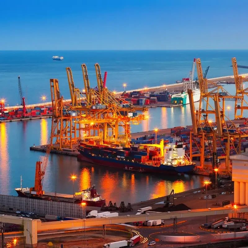 port-de-barcelona-night